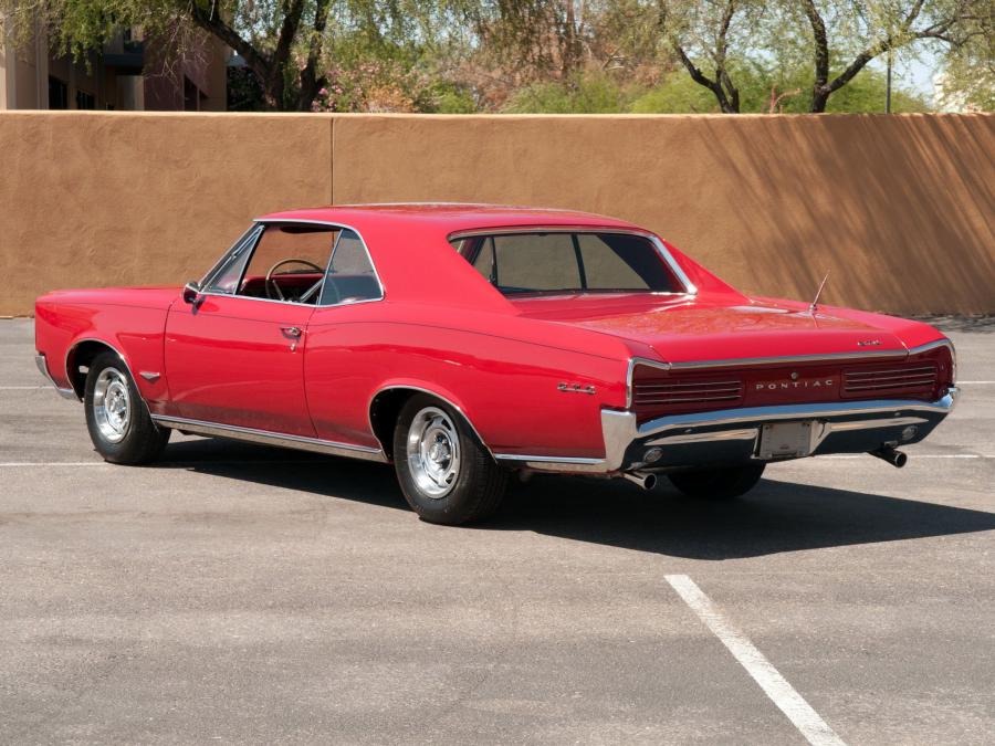  Pontiac Tempest GTO Hardtop Coupe 1966 года  (фото 6 из 12)